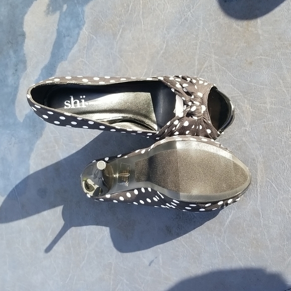 Polka Dots ❤ Stiletto Power - Picture 4 of 10